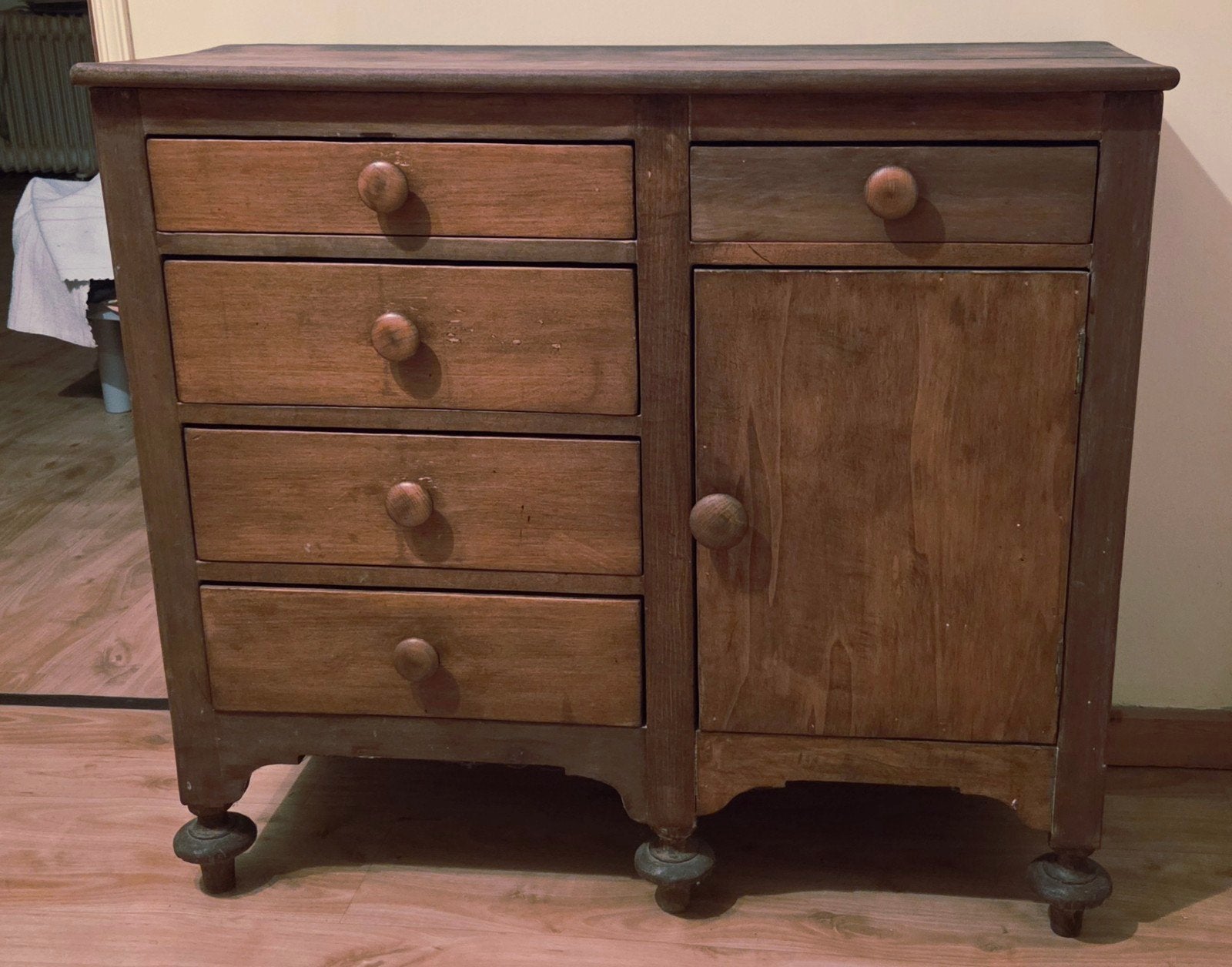 joli meuble bois massif 88x34 Hauteur 80 cm, Enlèvement