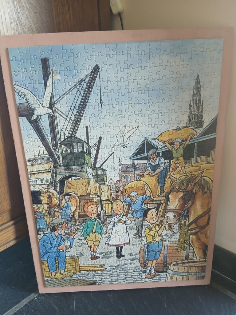 Suske en wiske puzzle op houten bord, Ophalen