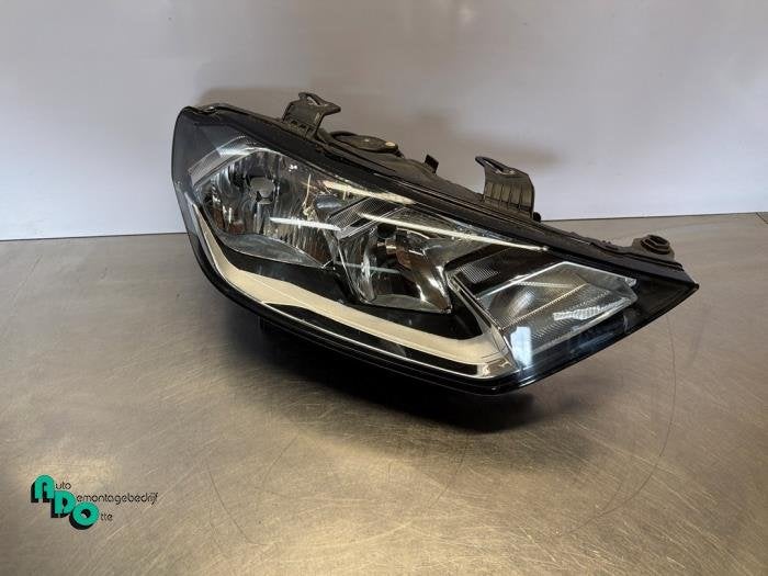 Koplamp rechts van een Audi A1 (A1 18-), Gebruikt, -, -, -