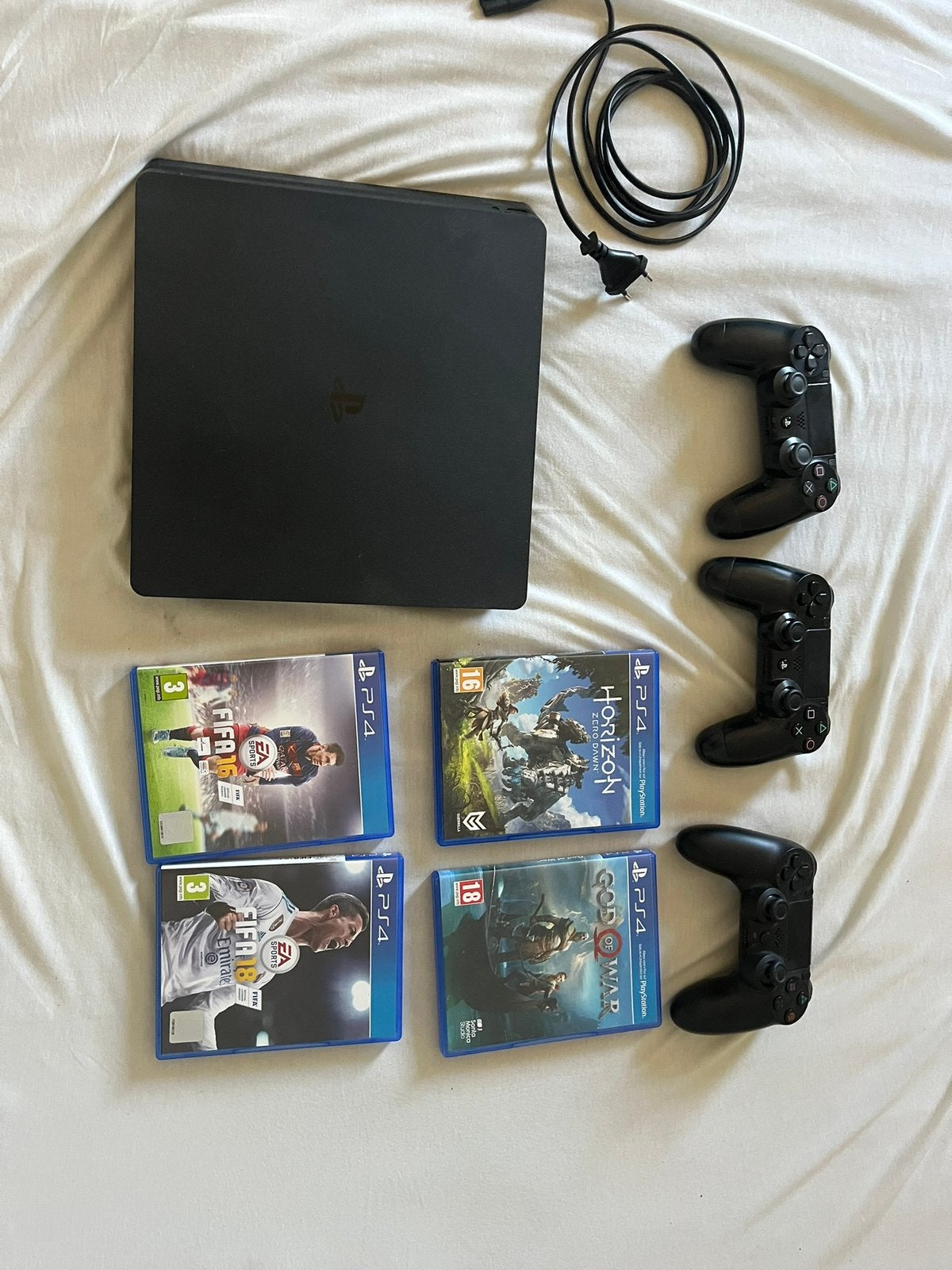 Playstation 4, 500 GB, Avec 3 manettes ou plus, Enlèvement, Original