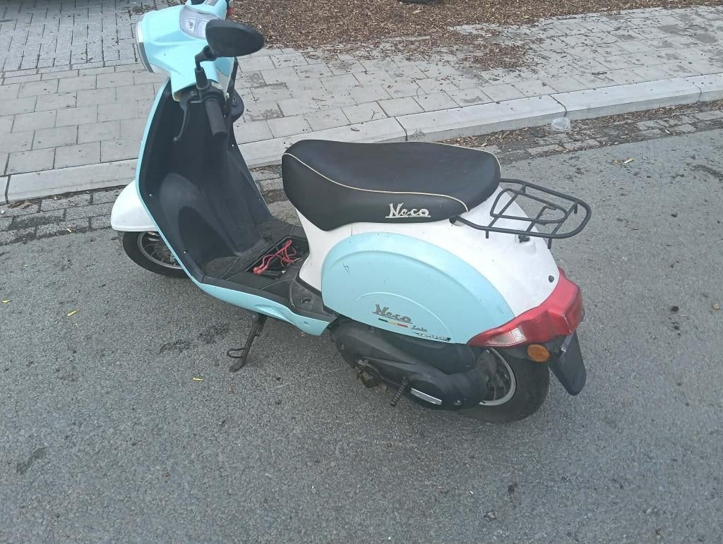 2 brommer maar onderdelen, Fietsen en Brommers, Brommers | Overige merken, Ophalen, Gebruikt, Overige merken