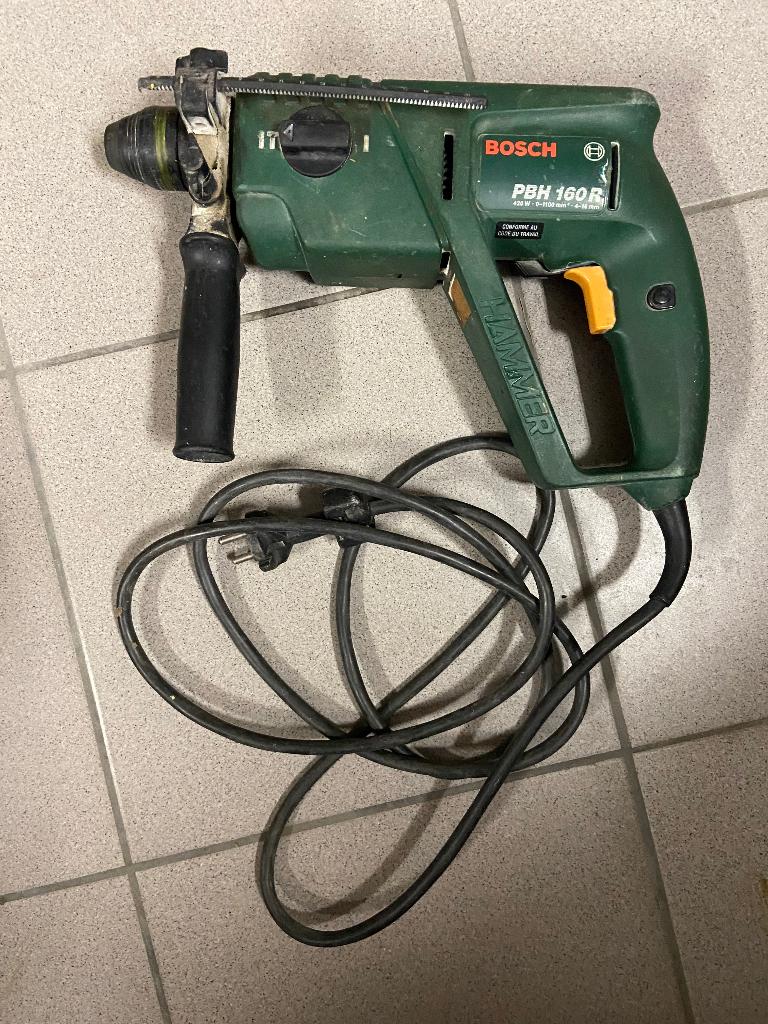 ** Klobboormachine **, 400 à 600 watts, Marteau perforateur et/ou Marteau piqueur, Enlèvement, Utilisé