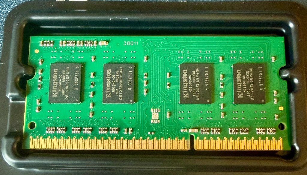 RAM Kingston 4Go SO-DIMM, DDR3L, 1600MHz, 1,35v, 204 broches, Enlèvement ou Envoi, DDR3, Comme neuf, 4 GB
