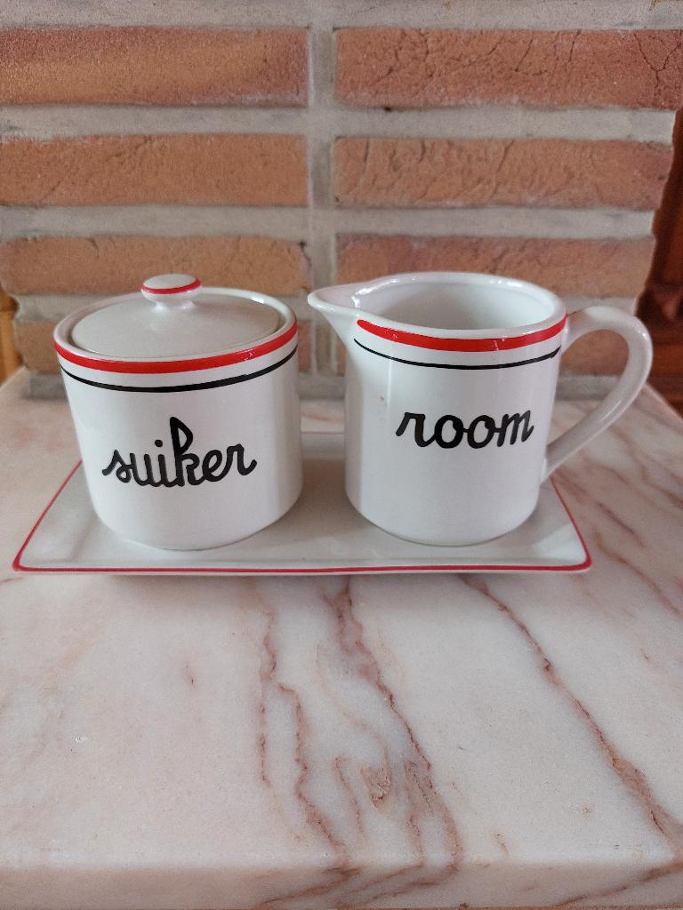 Melkkan, suikerpot en koffiefilter, Huis en Inrichting, Ophalen, Oranje