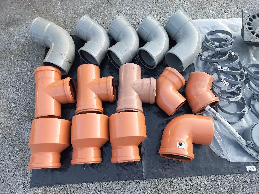 rioleringsbuizen koppelstukken afsluitringen, Doe-het-zelf en Bouw, Ophalen, Nieuw, PVC, Bochten