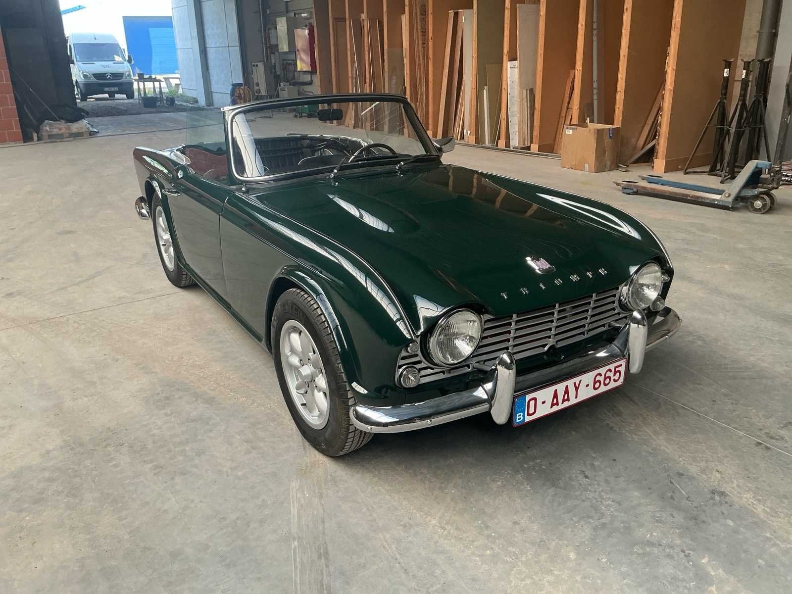 Voiture classique Triumph 1964, Achat, Entreprise, Boîte manuelle, Triumph