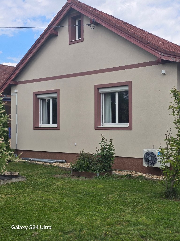 Maison 155 m² entièrement rénovée à frontière autrichienne, Immo, Village, Maison d'habitation, Csénye, 155 m²