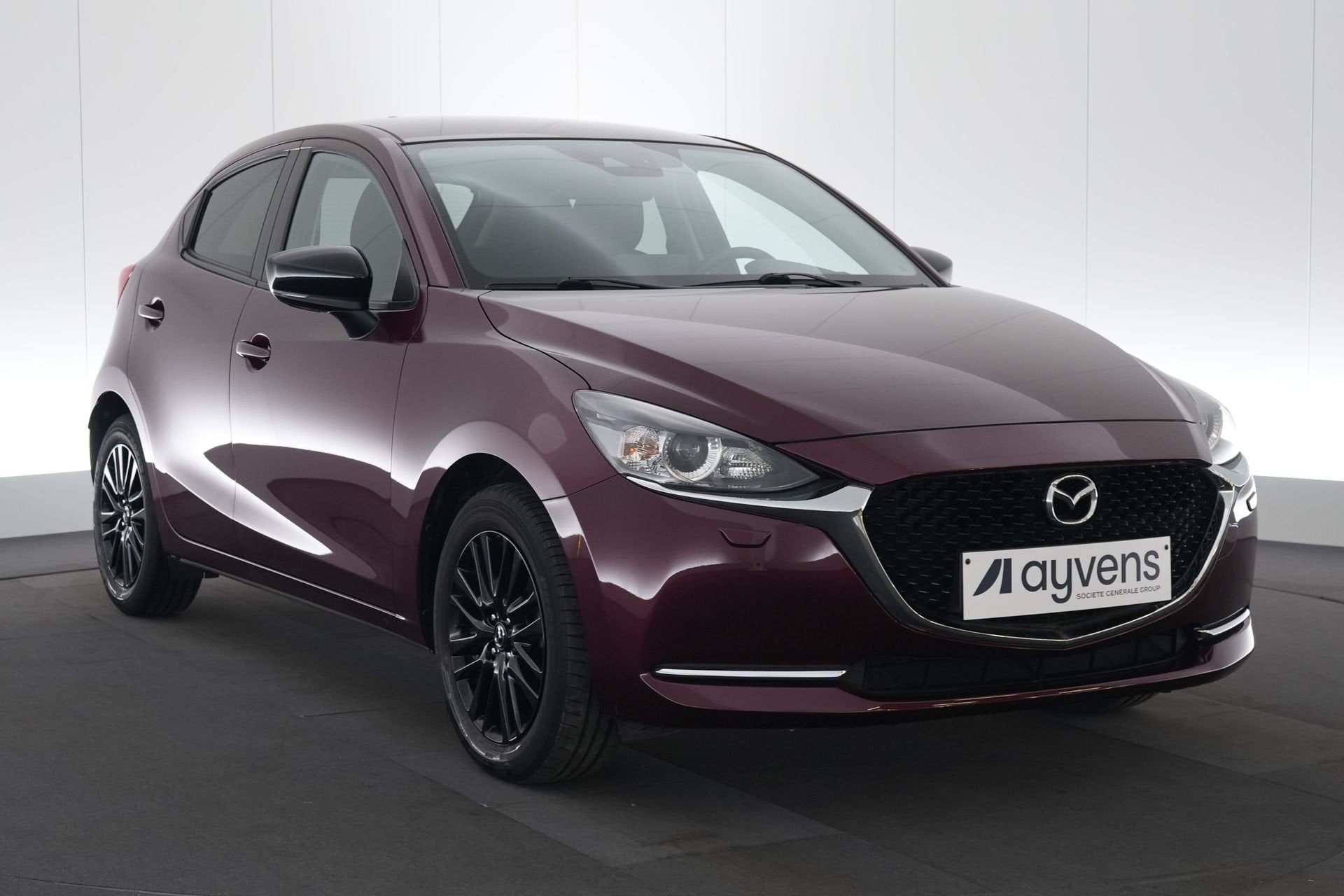 (2CLT485) MAZDA 2, Autos, Rouge, 90 ch, Euro 6, Entreprise