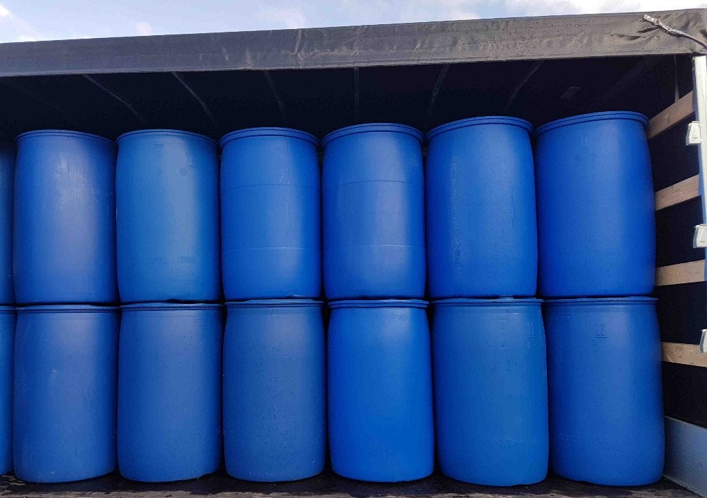 Fût 220 litres en plastique à bondes Neuf, 150 litres ou plus, Enlèvement, Comme neuf, Synthétique