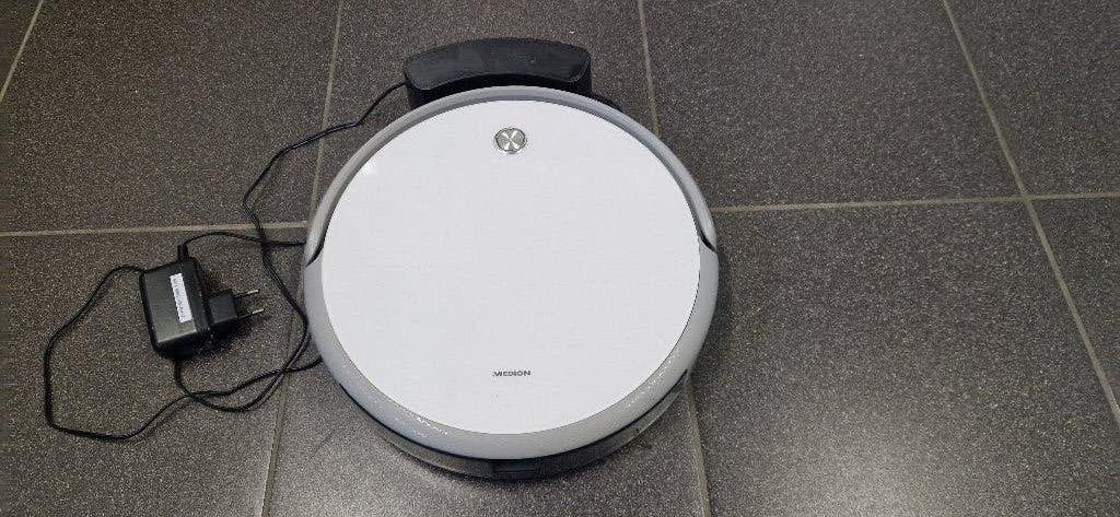 Robotstofzuiger medion, Elektronische apparatuur, Stofzuigers, Ophalen, Zo goed als nieuw, Oplaadstation, Robotstofzuiger