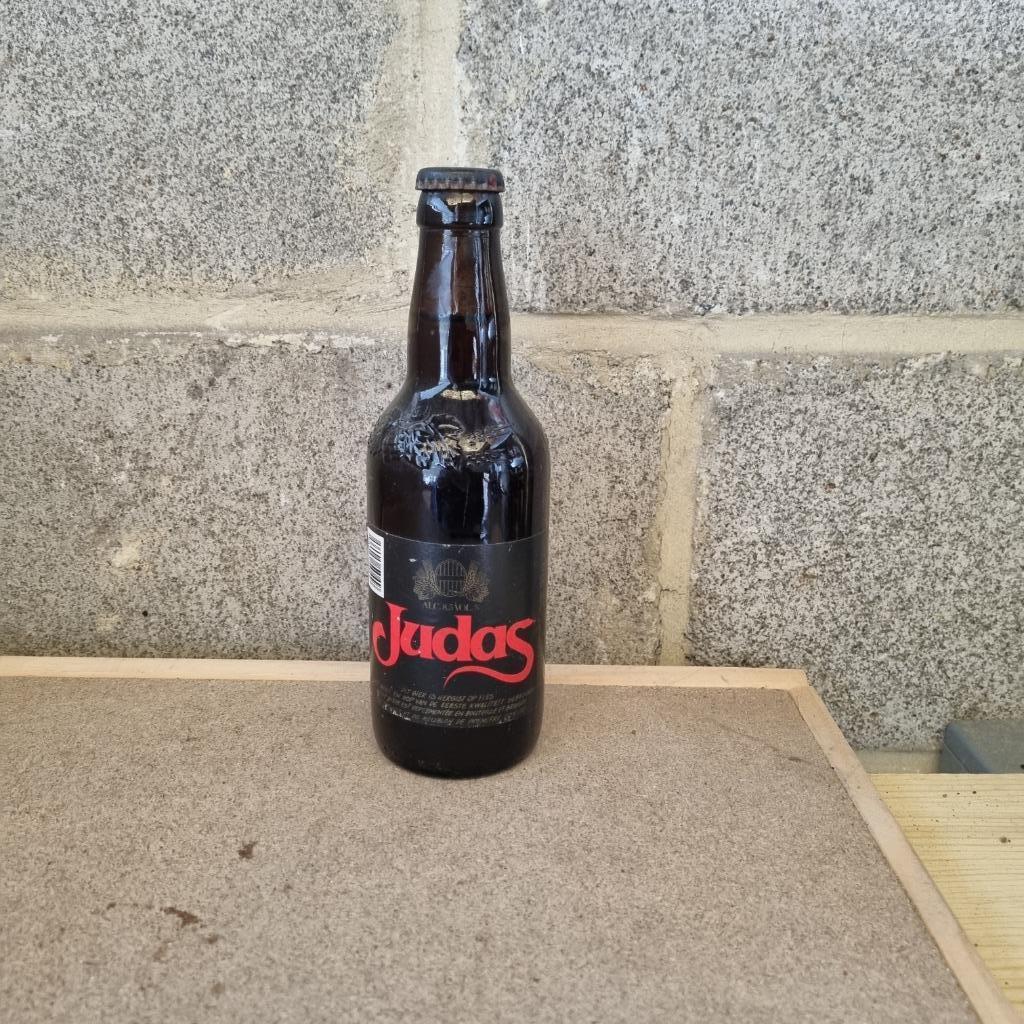 Bouteille de bière Judas, Verzamelen, Biermerken, Ophalen of Verzenden, Gebruikt, Flesje(s), Overige merken