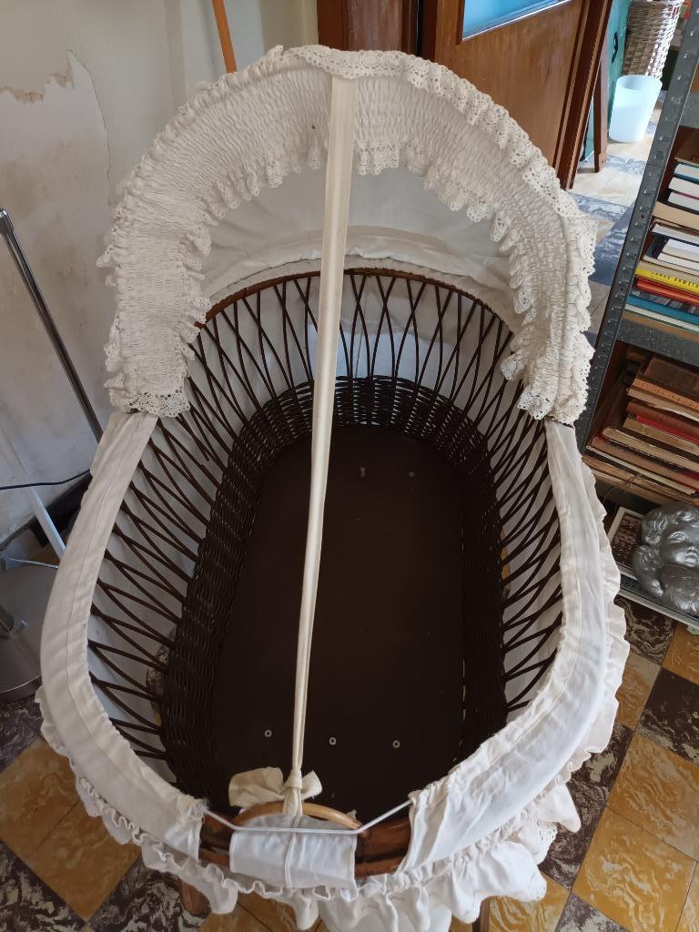 houten wieg, Ophalen, Gebruikt, Wieg