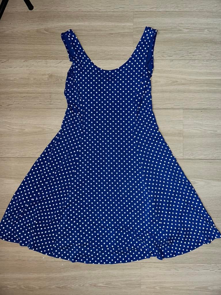 Zomerjurk blauw met witte bolletjes medium, Kleding | Dames, Jurken, Maat 38/40 (M), Blauw, Ophalen of Verzenden, Gedragen
