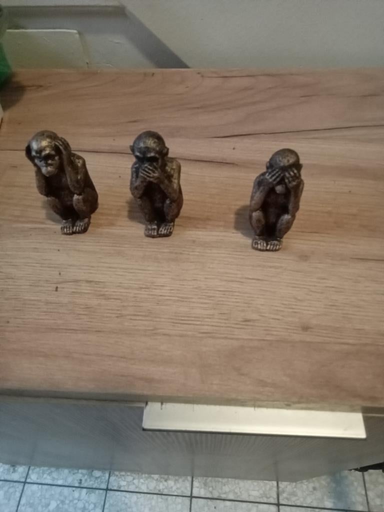 Les trois singe, Ophalen of Verzenden