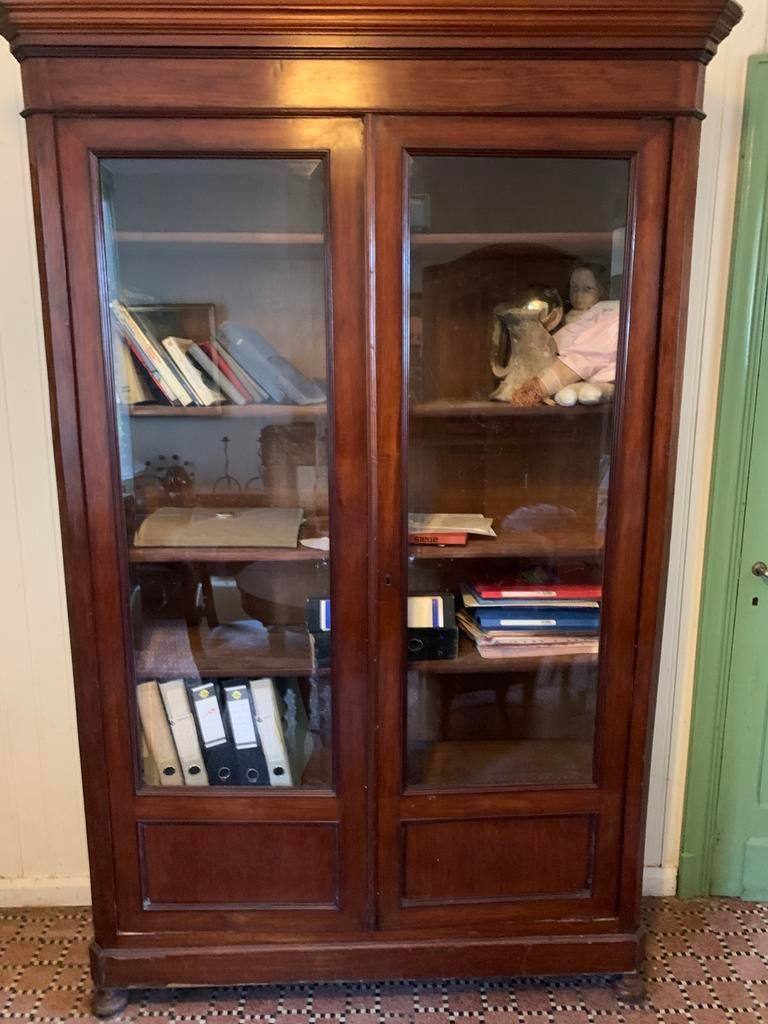 Elegante glazen boekenkast, Ophalen, Gebruikt
