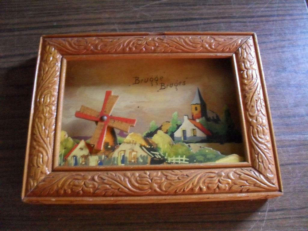 Cadre de brugges en relief, Enlèvement, Utilisé, Bois