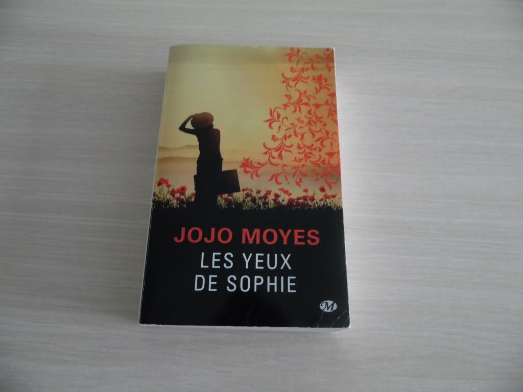 LES YEUX DE SOPHIE      JOJO MOYES, Livres, Romans, Comme neuf, Europe autre, Enlèvement ou Envoi
