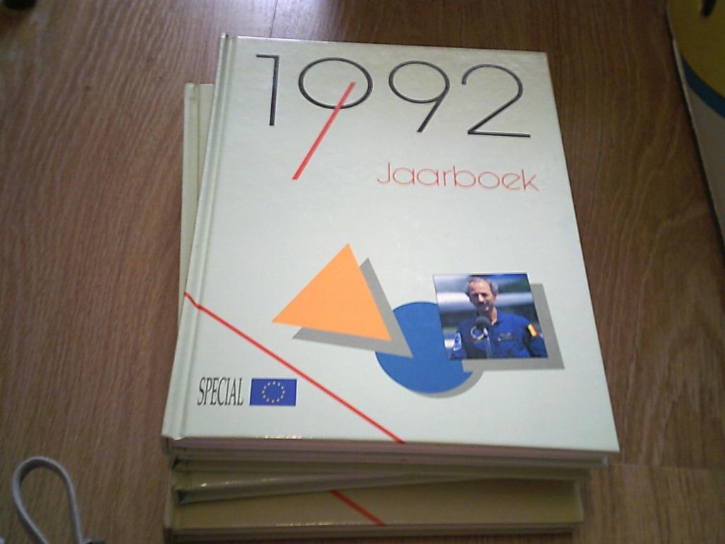 Artis jaarboeken, Boeken, Ophalen of Verzenden, Gelezen, Artis historia, Plaatjesalbum