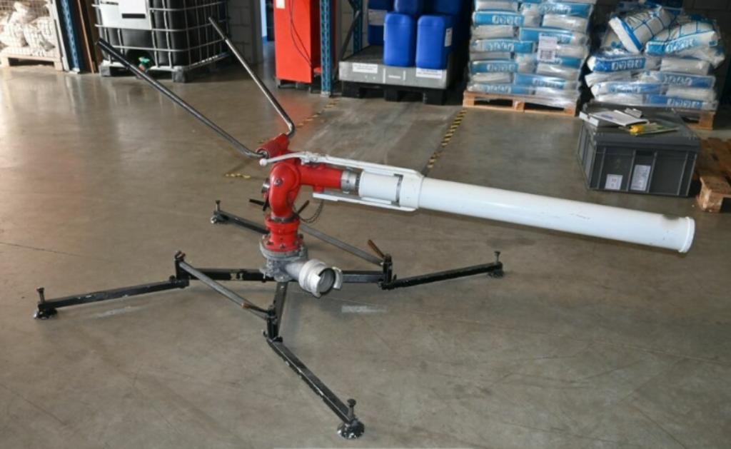 Schuimmonitor 2400, Prof Water-Schuimkanon op Statief, Huis en Inrichting, Brandblussers en Brandkasten, Ophalen, Zo goed als nieuw