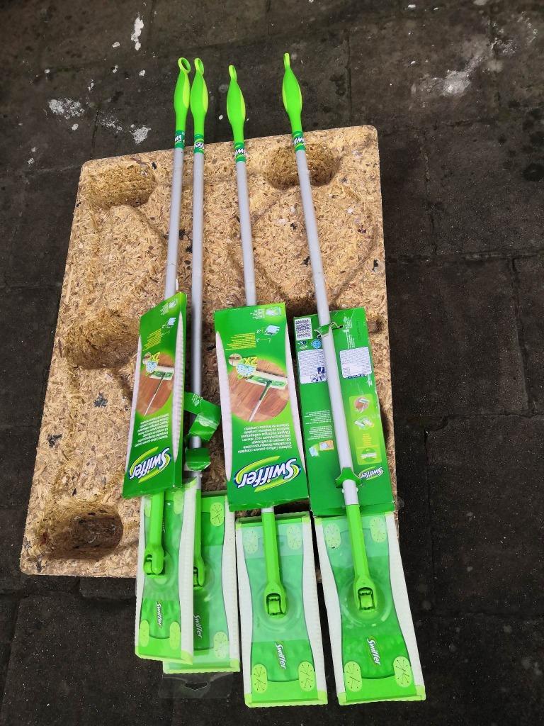BALAI SWIFFER NEUF, Enlèvement, Brosse ou Balai