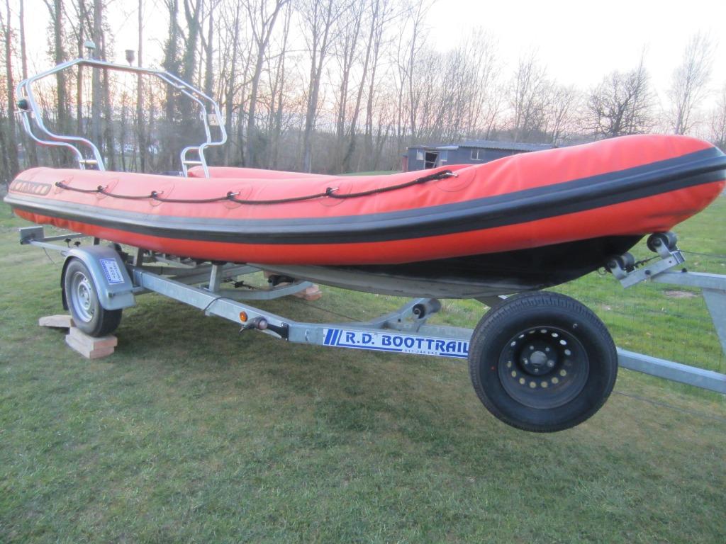 boot tornado 5,4, Enlèvement, Utilisé, Autres matériaux, Autres marques