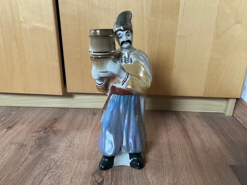 Vintage porseleinen Kozak beeld, Antiek en Kunst, Antiek | Porselein, Ophalen of Verzenden