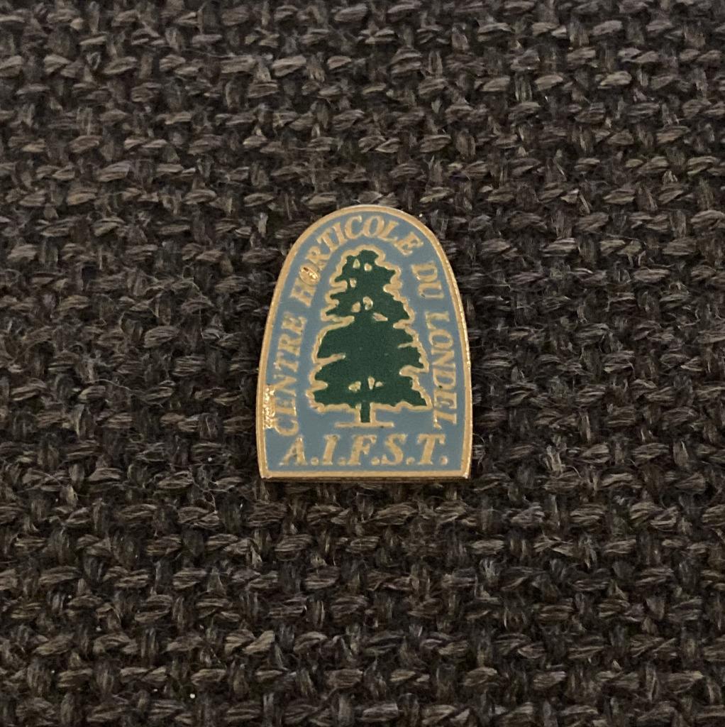 PIN - AIFST - CENTRE HORTICOLE DU LONDEL, Envoi, Utilisé, Autres sujets/thèmes, Insigne ou Pin's