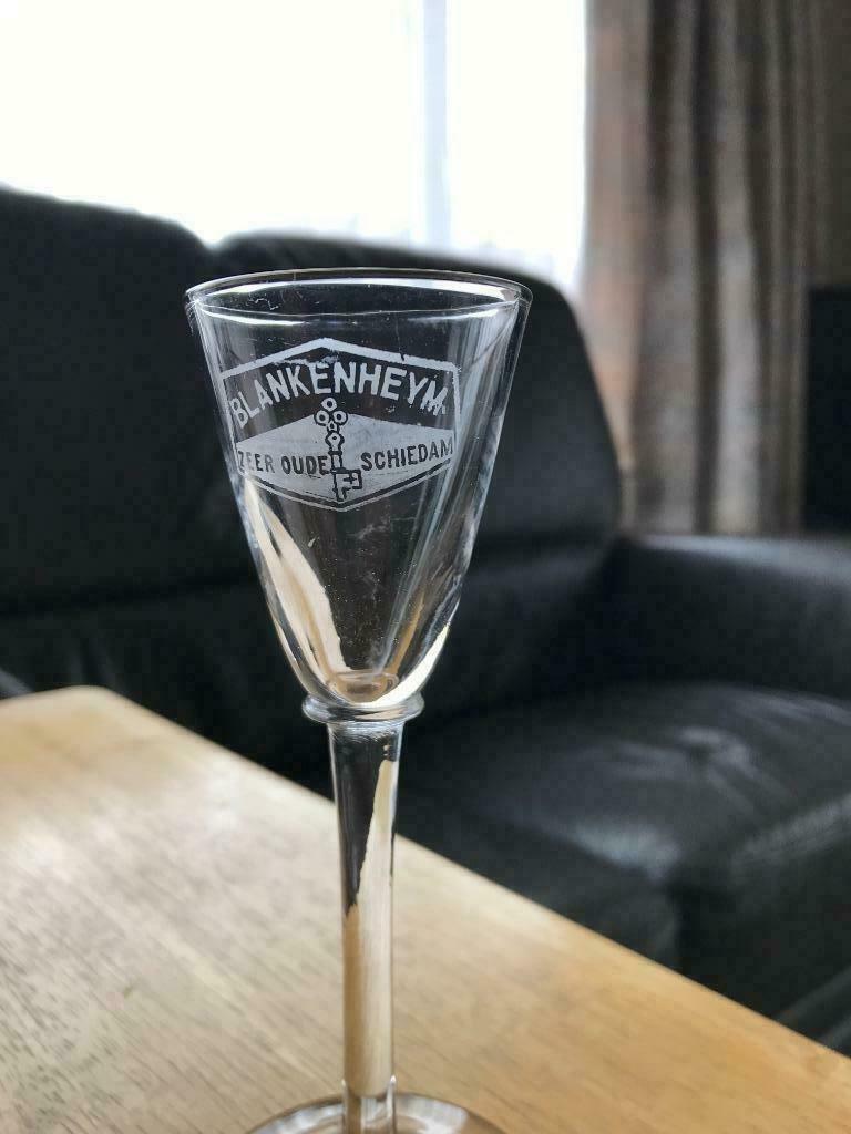 Blankenheym -  zeer oude Schiedam - jeneverglas, Verzamelen, Ophalen of Verzenden, Gebruikt, Glas of Glazen, Overige merken