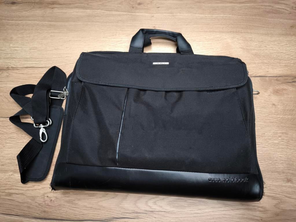 Housse d'ordinateur Asus, Ophalen