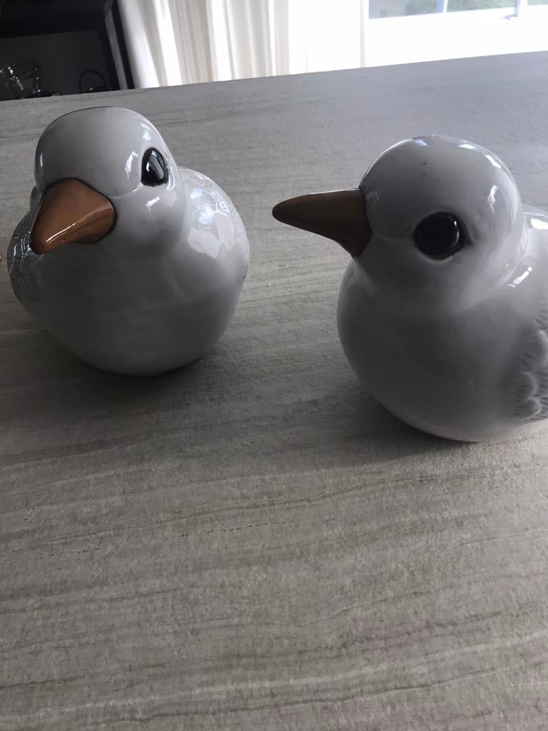 2 prachtige stenen vogels 34 cm lang -21cm hoog, Ophalen, Zo goed als nieuw
