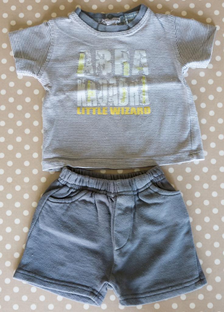 Grijze T-shirt + kort broekje Folieke, 3M / 62 cm, Gebruikt, Ophalen of Verzenden, Setje, Folieke