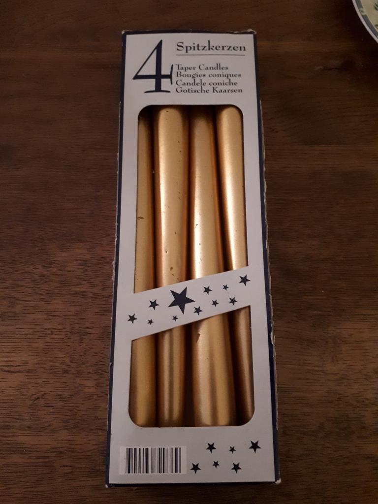 4 Gotische Kaarsen goudkleurig, Overige kleuren, 25 tot 50 cm, Nieuw, Ophalen of Verzenden