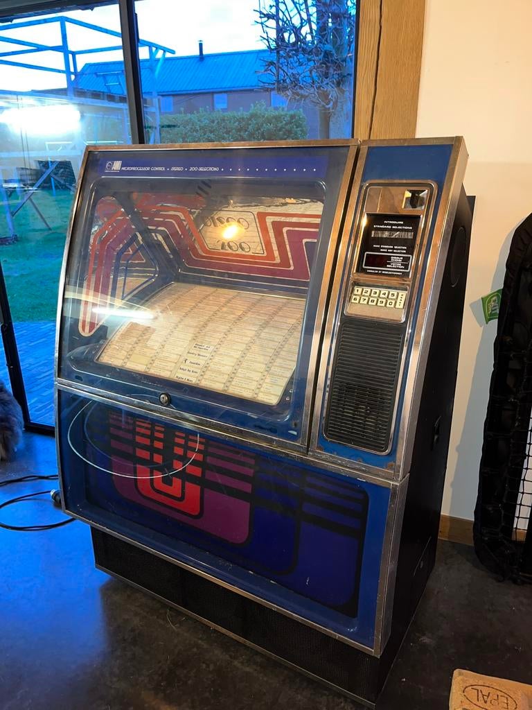 Jukebox Rowe international R-83, Collections, Autres marques, Avec singles, Comme neuf, Enlèvement