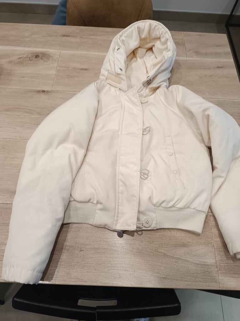 Moncler, Vêtements | Femmes, Enlèvement, Porté
