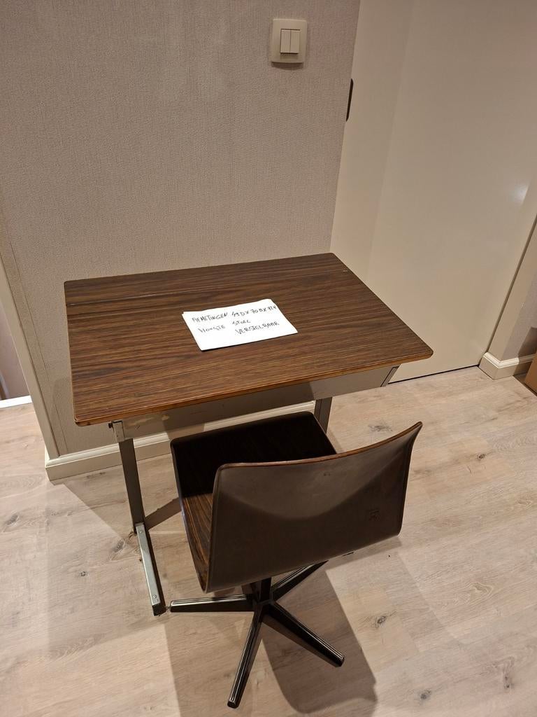 Retro schoolbank, Huis en Inrichting, Ophalen, In hoogte verstelbaar