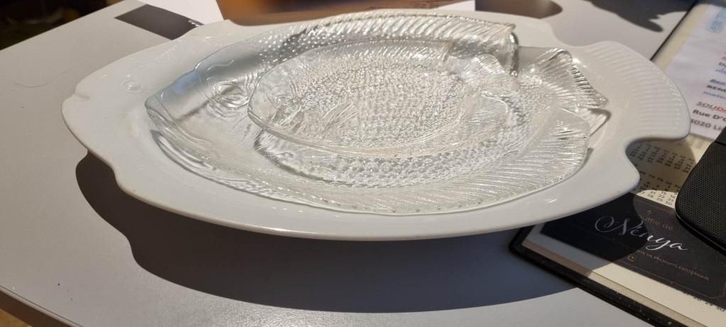 11 assiettes à poisson de mesures differentes, Maison & Meubles, Assiettes(s), Utilisé, Autres styles, Porcelaine