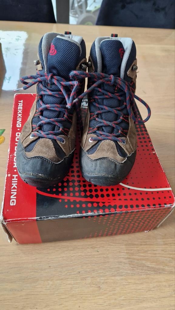 Chiro schoenen Mount Bona High maat 33, Kleding | Dames, Ophalen, Beige, Wandelschoenen, Gedragen