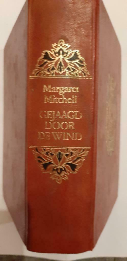lot van 4 boeken klassiekers, Enlèvement ou Envoi, Utilisé