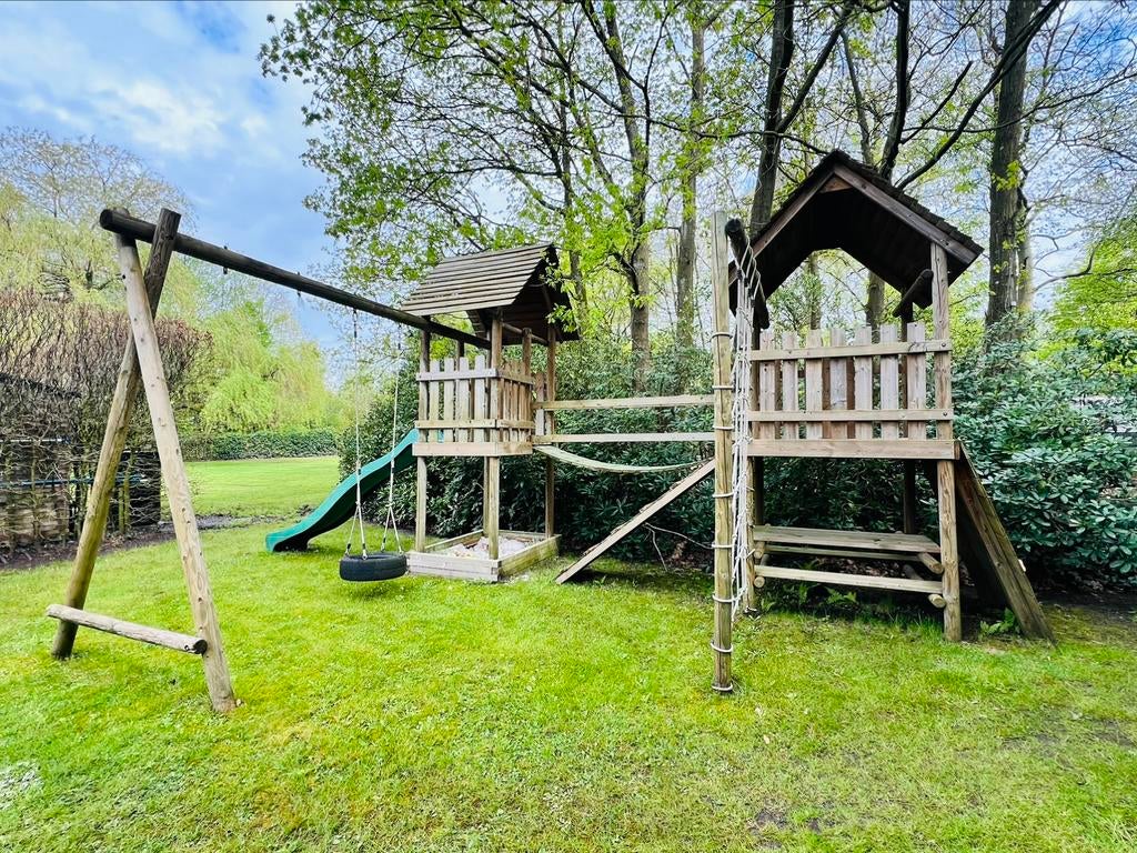 Houten buitenspeeltuin met toestellen, Kinderen en Baby's, Speelgoed | Buiten | Speeltoestellen, Ophalen of Verzenden, Gebruikt