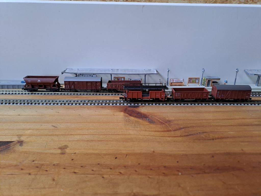 Schaal N roco minitrix fleischmann 6 x goederenwagonnen, Ophalen of Verzenden, Fleischmann