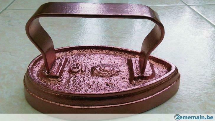 Fer à repasser, ancien, couleur cuivre., Maison & Meubles, Accessoires pour la Maison | Autre, Utilisé, Enlèvement