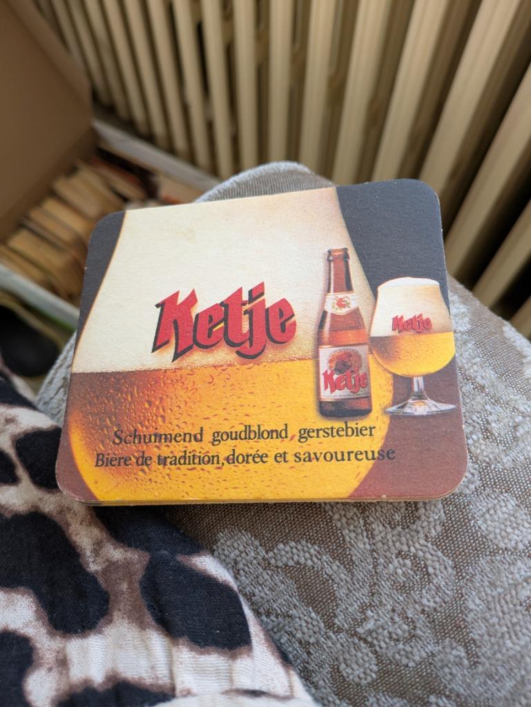 Ketje, Verzamelen, Biermerken, Ophalen of Verzenden, Zo goed als nieuw, Viltje(s)