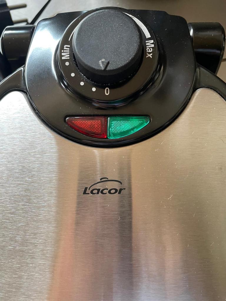 Lacor wafelijzer – 4-delig rond model, Ophalen, Zo goed als nieuw