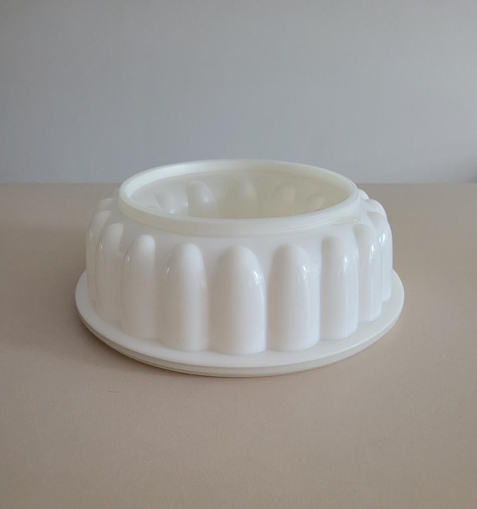 Puddingvorm, Huis en Inrichting, Keuken | Tupperware, Zo goed als nieuw, Bak of Kom, Wit, Ophalen of Verzenden