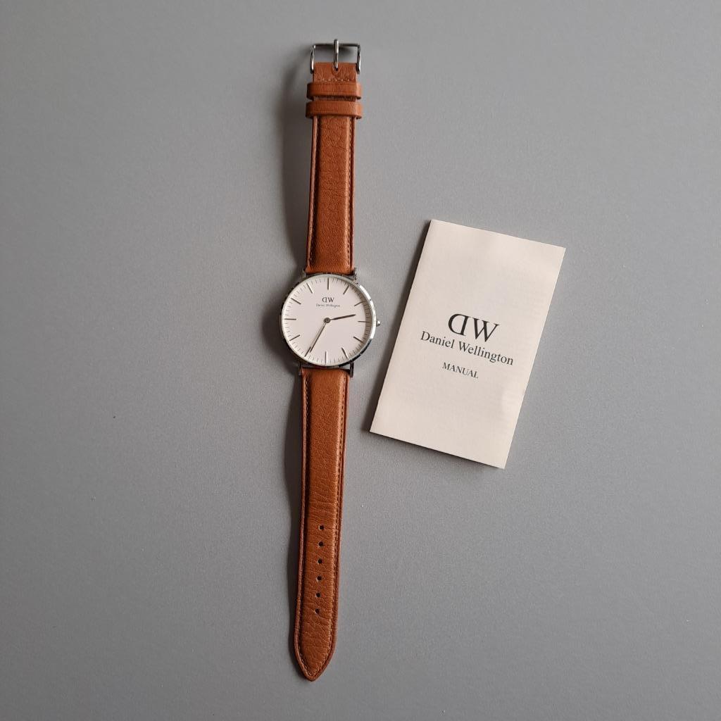 Daniel Wellington horloge, Ophalen of Verzenden, Leer
