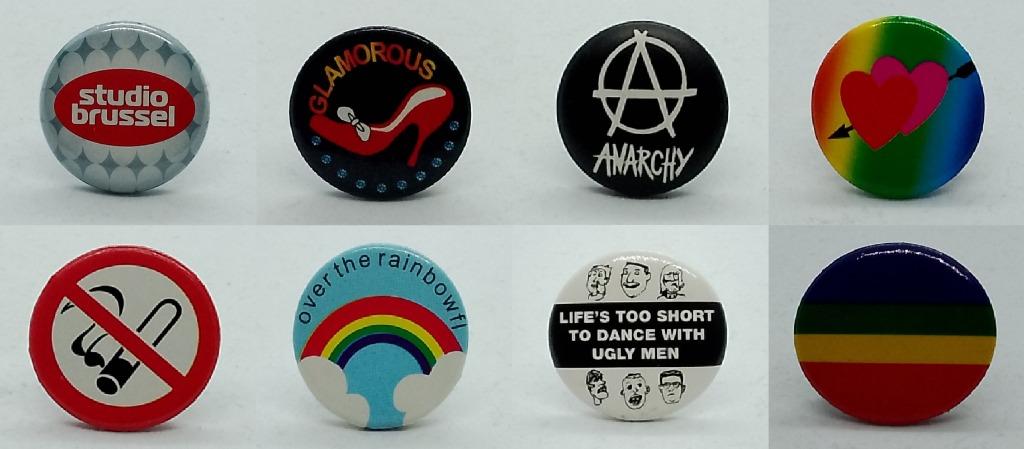 Buttons Studio Brussel - Glamorous - Anarchy - Verboden te R, Verzamelen, Ophalen of Verzenden, Gebruikt, Overige onderwerpen