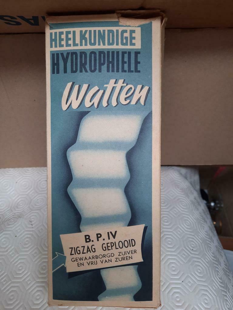 Vintage kartonnen doos met watten ( inclusief ), Ophalen of Verzenden