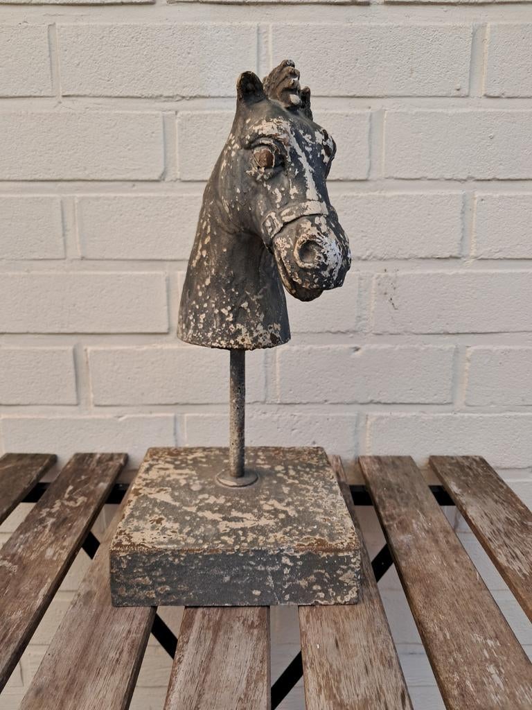 Paardenhoofd beeld Pomax, Ophalen, Gebruikt