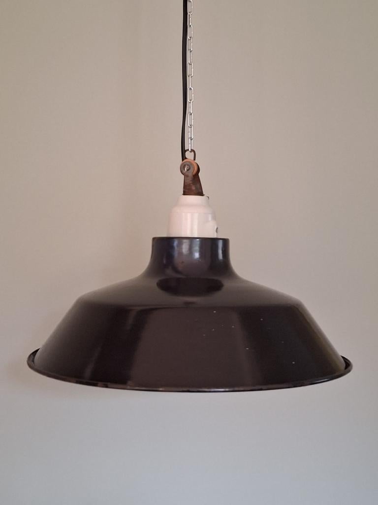 Lampe industrielle en émail, Enlèvement