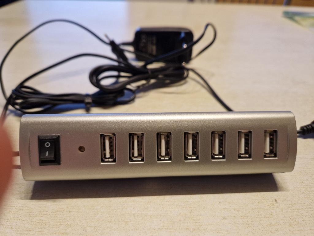USB Hub + voeding via transfo, Computers en Software, Ophalen of Verzenden, Zo goed als nieuw, Ednet